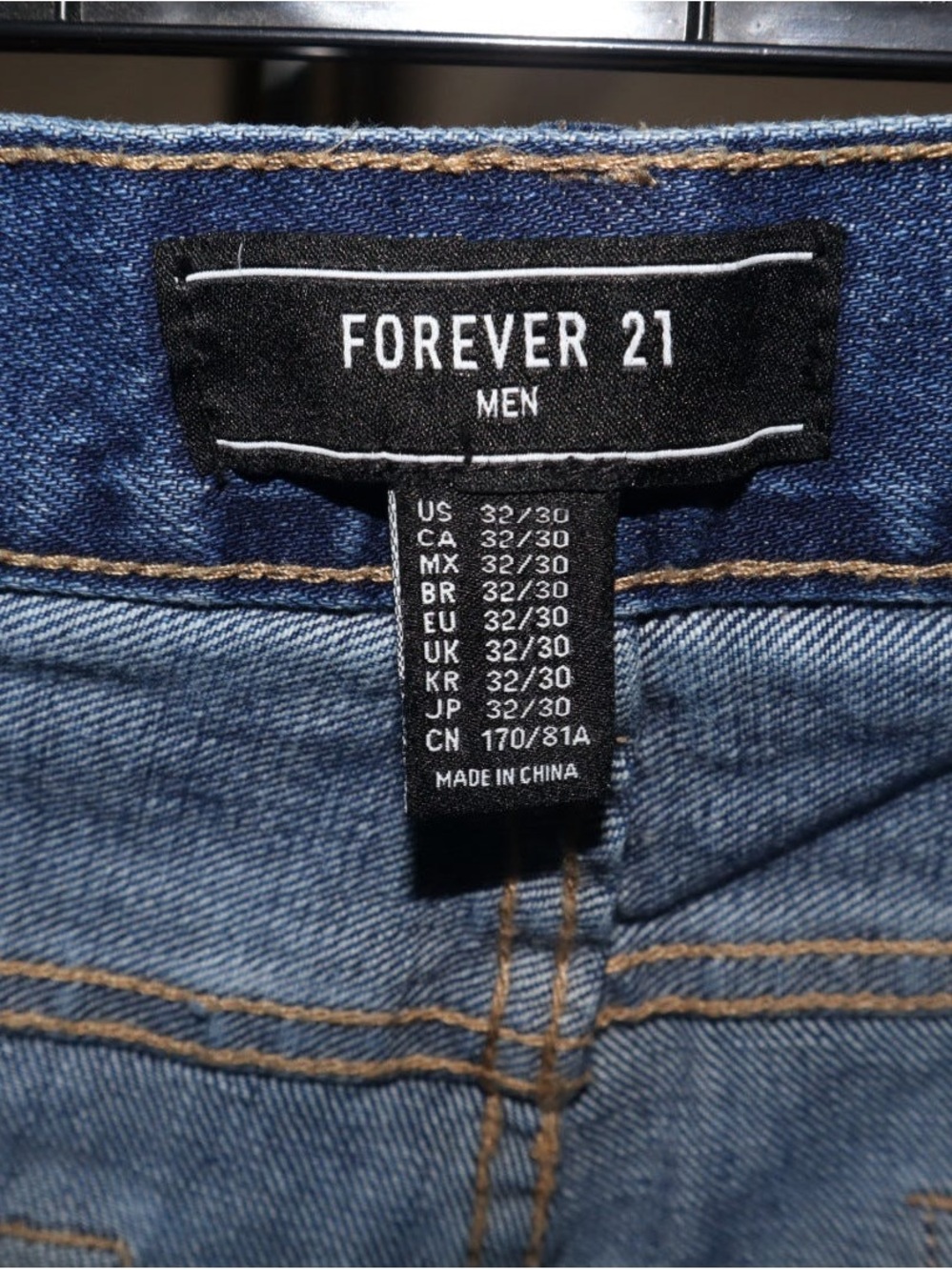 Forever 21 Blue Men's Jeans with Contrast Stitching - Picture 3 of 6